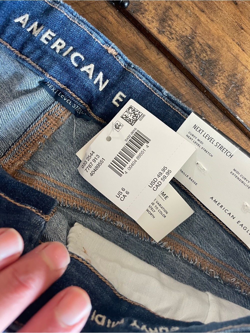 2 Pair NWT American Eagle Shorts - Picture 5 of 10